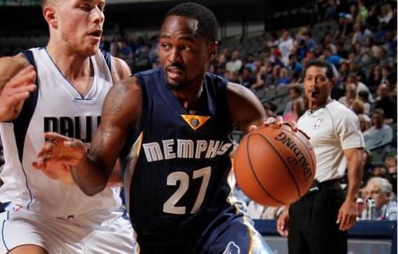 低位防守 低位防守