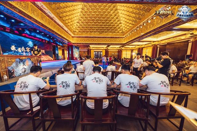 寻找撕口 寻找撕口